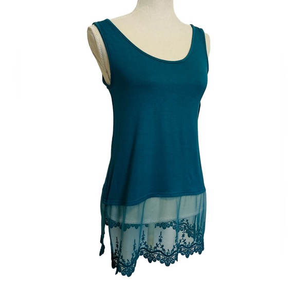 Orgami by Vivien Tops Teal Sleeveless Lace Embroidered Trim Tank